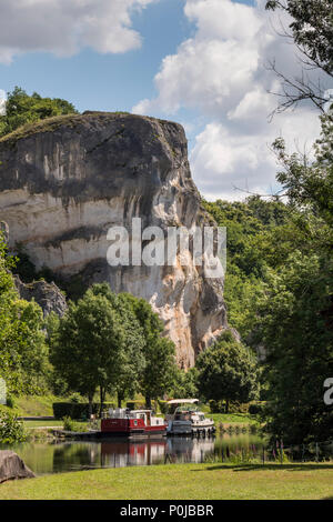 Rochers du Saussois Merry sur Yonne Yonne Bourgogne-Franche Comte-France Banque D'Images