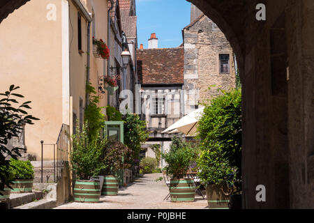 Noyers-sur-Serein Yonne Bourgogne-Franche Comte-France Banque D'Images