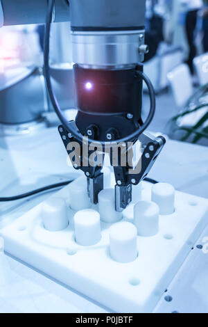 Controler de main robotique Banque D'Images