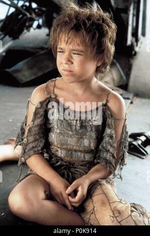Titre original : Waterworld. Titre en anglais : Waterworld. Directeur de film : Kevin Reynolds. Année : 1995. Stars : Tina MAJORINO. Credit : UNIVERSAL PICTURES / VERRE, BEN / Album Banque D'Images