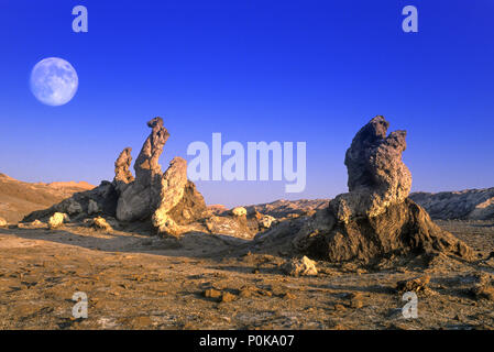 Historique 1995 3 MARIAS ROCK FORMATION VALLE DE LA LUNA DÉSERT ATACAMA SAN PEDRO DE ATACAMA AU CHILI RÉGION II Banque D'Images