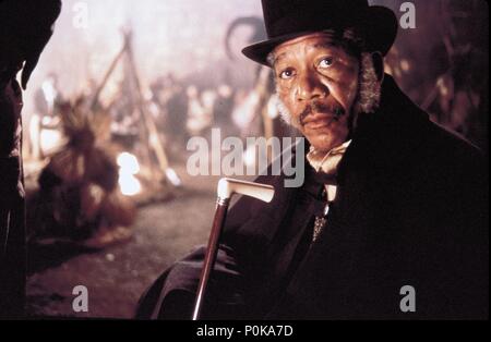 Titre original : AMISTAD. Titre en anglais : AMISTAD. Film Réalisateur : Steven Spielberg. Année : 1997. Stars : Morgan Freeman. Credit : TM & DREAMWORKS / Album Banque D'Images