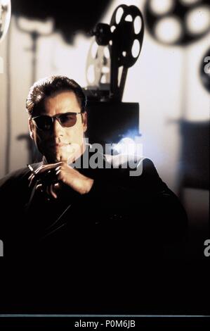 Titre original : GET SHORTY. Titre en anglais : GET SHORTY. Film Réalisateur : Barry Sonnenfeld. Année : 1995. Stars : John Travolta. Credit : ZAHEDI, FIROOZ / Album Banque D'Images