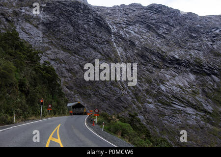 Paysage de la route de Milford Sound, Parc National de Fiordland, Nouvelle-Zélande Banque D'Images