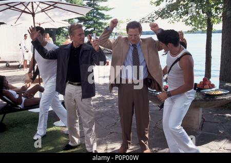 Film Original Titre : la belle-famille. Titre en anglais : la belle-famille. Directeur de film : ANDREW FLEMING. Année : 2003. Stars : MICHAEL DOUGLAS, ALBERT BROOKS. Credit : WARNER BROS. Images / KRAYCHYK, GEORGE / Album Banque D'Images