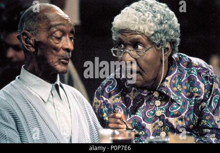 Film Original Titre : Professeur Maboul 2 : LES KLUMPS. Titre en anglais : Professeur Maboul 2 : LES KLUMPS. Réalisateur : PETER SEGAL. Année : 2000. Stars : Eddie Murphy. Credit : UNIVERSAL PICTURES / McBROOM, BRUCE / Album Banque D'Images