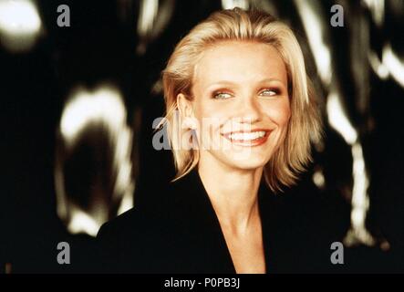 Titre original : Charlie's Angels. Titre en anglais : Charlie's Angels. Directeur de film : MCG. Année : 2000. Stars : Cameron Diaz. Credit : Columbia Pictures / Album / DARREN MICHAELS, Banque D'Images