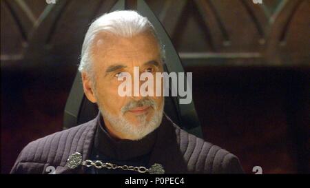 Titre original : Star Wars : Episode II - l'ATTAQUE DES CLONES. Titre en anglais : Star Wars : Episode II - l'ATTAQUE DES CLONES. Film Réalisateur : GEORGE LUCAS. Année : 2002. Stars : CHRISTOPHER LEE. Credit : LUCASFILM/JAK PRODUCTIONS / Album Banque D'Images