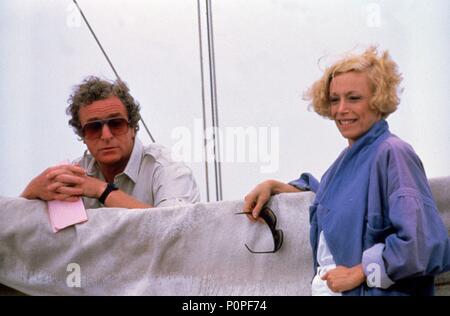 Titre original : JAWS : The Revenge. Titre en anglais : JAWS : The Revenge. Directeur de film : JOSEPH SARGENT. Année : 1987. Stars : Michael Caine. Credit : UNIVERSAL PICTURES / Album Banque D'Images