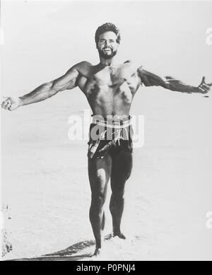 Titre original : ERCOLE E LA REGINA DI LIDIA. Titre en anglais : Hercules Unchained. Directeur de film : Pietro Francisci. Année : 1959. Stars : HERKULES ; STEVE REEVES. Credit : LUX/GALATÉE / Album Banque D'Images