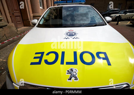 Cheshire police gendarmerie Peugeot 308 voiture de patrouille à Chester Cheshire England UK Banque D'Images