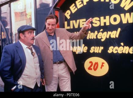 Titre original : SOLEDAD DEL MANAGER, LA. Titre en anglais : SOLEDAD DEL MANAGER, LA. Film Réalisateur : MERZAK ALLOUACHE. Année : 1999. Stars : JUANJO PUIGCORBE. Banque D'Images