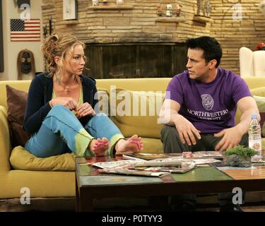 Titre original : JOEY-TV. Titre en anglais : ANN. Directeur : DAVID SCHWIMMER Film ; ANDREW D. Weyman. Année : 2004. Stars : DREA DE MATTEO ; MATT LEBLANC. Credit : NBC / Album Banque D'Images