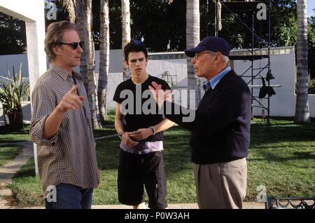 Titre original : LA VIE D'UNE MAISON. Titre en anglais : LA VIE D'UNE MAISON. Directeur de film : IRWIN WINKLER. Année : 2001. Stars : Hayden Christensen, Kevin Kline, IRWIN WINKLER. Credit : WRINKLER FILMS / WALLACE, MERIE W. / Album Banque D'Images