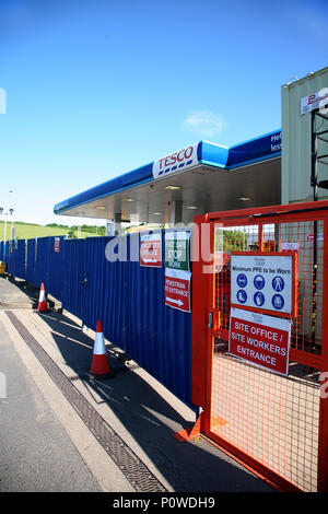 Zone de service Tesco site d'être complètement rénové au à Undergate Rd, Dinnington, Sheffield S25 2PF Plan du Banque D'Images