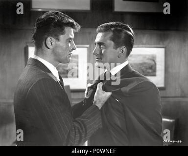 Titre original : je marche seul. Titre en anglais : je marche seul. Directeur : BYRON HASKIN Films. Année : 1948. Stars : KIRK DOUGLAS ; Burt Lancaster. Credit : PARAMOUNT PICTURES / Album Banque D'Images