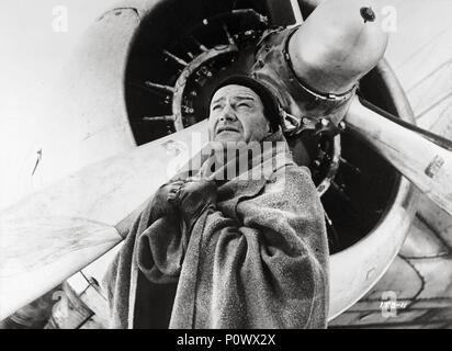Titre du film d'origine : ÎLE DANS LE CIEL. Titre en anglais : ÎLE DANS LE CIEL. Film Réalisateur : William A. WELLMAN. Année : 1953. Stars : John Wayne. Credit : Warner Brothers / Album Banque D'Images