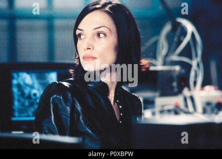 Titre original : I SPY. Titre en anglais : I SPY. Directeur de film : BETTY THOMAS. Année : 2002. Stars : FAMKE JANSSEN. Credit : Columbia Pictures / McBROOM, BRUCE / Album Banque D'Images