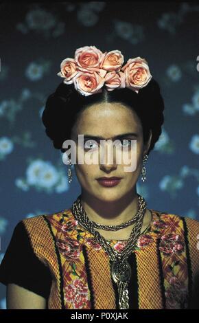 Titre original : FRIDA. Titre en anglais : FRIDA. Film Réalisateur : Julie Taymor. Année : 2002. Stars : Frida Kahlo ; Salma Hayek. Copyright : Editorial l'intérieur uniquement. C'est un document distribué au public. Les droits d'accès uniquement, aucune licence de droit d'auteur prévue. Autorisation obligatoire à l'icône visuelle (www.visual-icon.com) est requise pour la reproduction de cette image. Credit : MIRAMAX / Album Banque D'Images