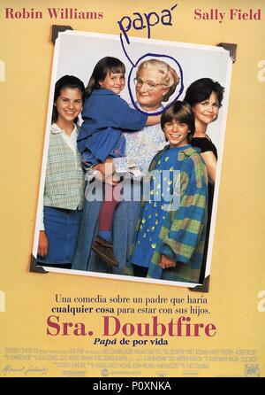 Titre original : Mme. DOUBTFIRE. Titre en anglais : Mme. DOUBTFIRE. Directeur de film : Chris Columbus. Année : 1993. Crédit : 20TH CENTURY FOX / Album Banque D'Images