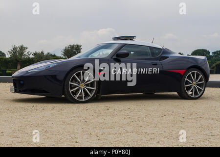 Torino, Italie. 10 juin 2018. Un Lotus Evora issu d'Italian Carabinieri (police militaire) Banque D'Images