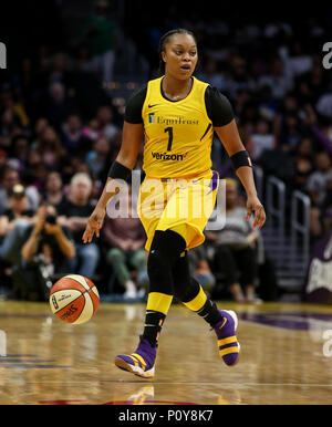 Los Angeles Sparks guard Odyssey Sims # 1 au cours de la Chicago Sky vs Los Angeles Sparks match au Staples Center de Los Angeles, CA le 10 juin 2018. (Photo par Jevone Moore) Banque D'Images