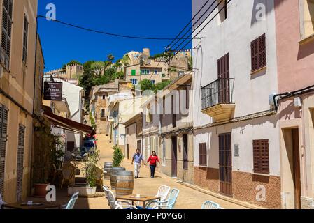 Capdepera - village historique dans le paysage magnifique de Majorque, Espagne Banque D'Images