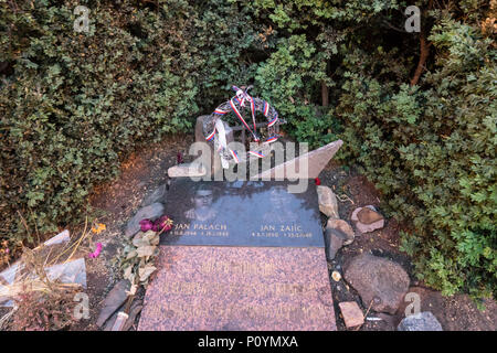 Le monument mémorial à Jan Pallach et Jan Zaic sur la place Wenceslas à Prague, République Tchèque Banque D'Images