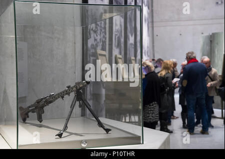 L'Allemagne nazie mitrailleuse MG-42 comme une partie d'exhibion en musée de la Seconde Guerre mondiale à Gdansk, Pologne. 23 janvier 2017 © Wojciech Banque D'Images