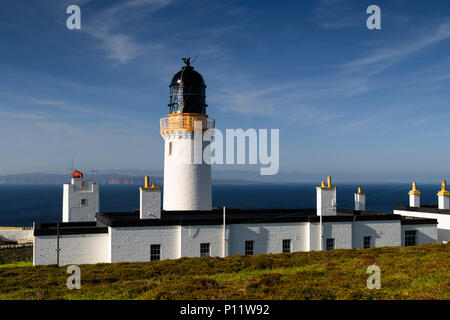 Dunnett Head Lighthouse sur Dunnett Head, Caithness, en Écosse, le point le plus au nord de la Grande-Bretagne. 23 Mai 2018 Banque D'Images
