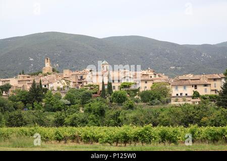 Village de Lourmarin Vaucluse France Banque D'Images