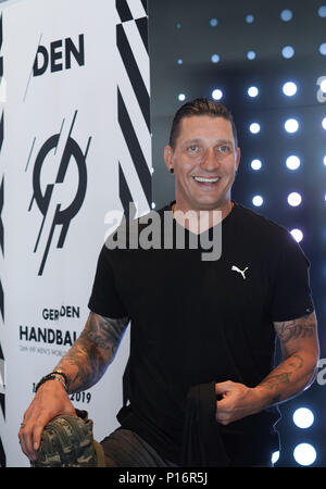 Berlin, Allemagne. 11 Juin, 2018. 11 juin 2018, Berlin, Allemagne : Stefan Kretzschmar icône Handball est présenté ast la Coupe du monde d'ambassadeurs de Berlin. Credit : Jörg Carstensen/dpa/Alamy Live News Banque D'Images