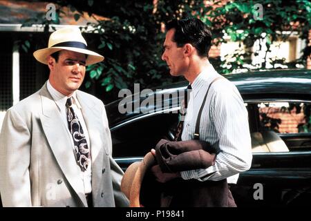 Titre original : Driving Miss Daisy. Titre en anglais : Driving Miss Daisy. Film Réalisateur : Bruce Beresford. Année : 1989. Stars : Dan AYKROYD. Crédit : La Société Zanuck / Album Banque D'Images