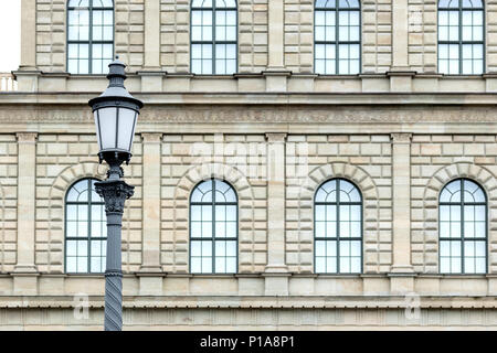 Munich, Allemagne, lanterne en face de la façade de la résidence de Munich Banque D'Images