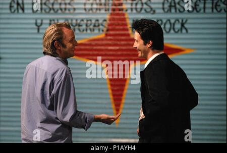 Titre original : Constantine. Titre en anglais : Constantine. Directeur de film : Francis Lawrence. Année : 2005. Stars : Keanu REEVES, Francis Lawrence. Credit : WARNER BROS. Images / JAMES, David / Album Banque D'Images