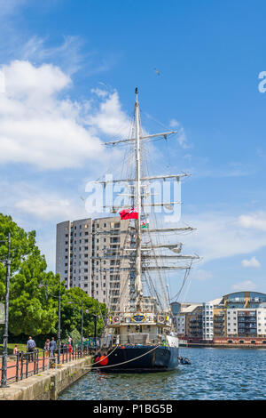 Le Lord Nelson Training navire amarré dans la baie de Cardiff, Juin 2018 Banque D'Images