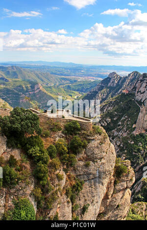 Vue magnifique sur la montagne près de monastère de Montserrat en Catalogne, Espagne Banque D'Images