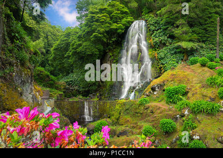 Veu da Noiva cascade, l'île de São Miguel, Açores, Portugal Banque D'Images