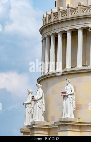 11 juin 2018, l'Allemagne, Kelheim : la rénovation de la Befreiungshalle (lit. Hall de libération) est presque terminée. Le roi Louis I de Bavière ordonna la construction de la salle de la libération. La rotonde est destinée à rappeler à des batailles victorieuses contre Napoléon au cours des guerres de libération de 1813 à 1815. Le bâtiment a été achevé en 1863. Photo : Armin Weigel/dpa Banque D'Images
