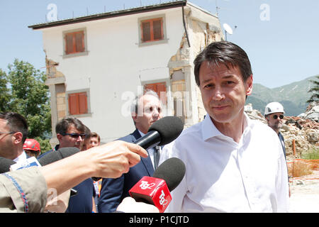 Giuseppe Conte Roma 11/06/2018. Il neo nominato Premier visita le zone colpite dal terremoto del 2016. Rome 11 juin. Le Premier ministre italien, visites des villages touchés par le tremblement de terre de 2016. Foto Samantha Insidefoto Zucchi Banque D'Images