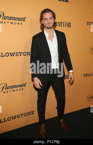 Los Angeles, CA, USA. 11 Juin, 2018. Luke Grimes, lors de la première de Yellowstone au Paramount Studios à Los Angeles, Californie le 11 juin 2018. Credit : Faye Sadou/media/Alamy Punch Live News Banque D'Images