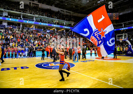 Le CSKA Moscou célèbre après avoir remporté la finale entre quatre VTB Khimki Moscow, le CSKA Moscou, Kazan, Les CINU et Zénith Saint-Pétersbourg. Le CSKA Moscou bat Khimki Moscow 95-84 en finale. Banque D'Images