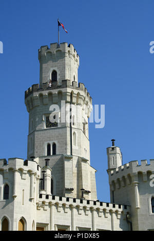 Célèbre château blanc Hluboka nad Vltavou, en République Tchèque Banque D'Images