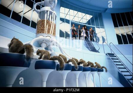 Titre original : CHARLIE ET LA CHOCOLATERIE. Titre en anglais : CHARLIE ET LA CHOCOLATERIE. Réalisateur : TIM BURTON Film. Année : 2005. Credit : WARNER BROS. / Album Banque D'Images