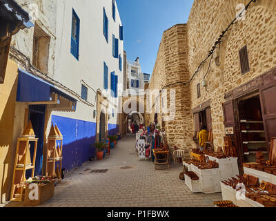 Ancienne médina rue est l'ancienne cité portugaise d'El Jadida, Maroc. Banque D'Images