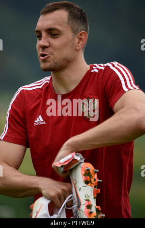 Neustift, Tyrol, Autriche - le 28 mai 2018. Joueur de football russe Artem Dzyuba au cours de camp d'entraînement à Neustift im Stubaital, Autriche. Banque D'Images