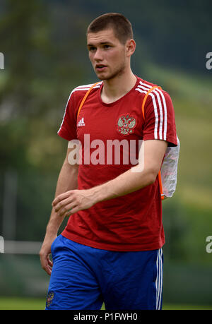 Neustift, Tyrol, Autriche - le 28 mai 2018. Joueur de football russe Alexander Tashaev au cours de camp d'entraînement à Neustift im Stubaital, Autriche. Banque D'Images