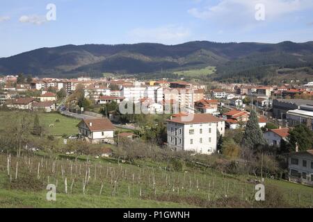 Espagne - PAYS BASQUE - Cantábrica (district) - ALAVA. Amurrio ; vista de la ciudad. Banque D'Images