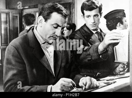 Titre original : CLASSE TOUS RISQUES. Titre en anglais : gros risque, LA. Directeur de film : Claude Sautet. Année : 1960. Stars : JEAN-PAUL BELMONDO, Lino Ventura. Credit : ZEBRA FILMS / Album Banque D'Images