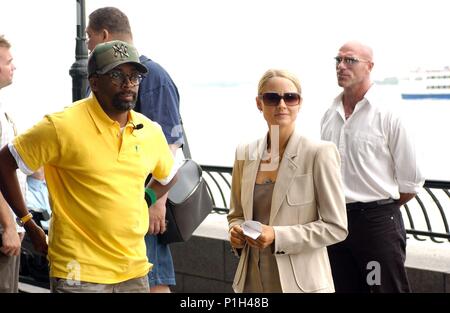 Titre original : à l'intérieur de l'homme. Titre en anglais : l'intérieur de l'homme. Directeur de film de Spike Lee. Année : 2006. Stars : Jodie Foster ; Spike Lee. Credit : UNIVERSAL PICTURES / LEE, David / Album Banque D'Images